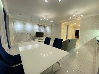Продам 3 комн квартиру в жк Гринвуд. Французский бульвар