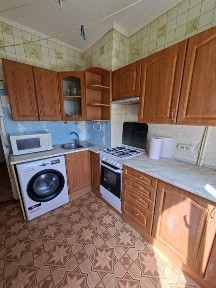 ТЕРМІНОВО! Продам 2-кім. квартиру в газовому будинку. Держ. Програми