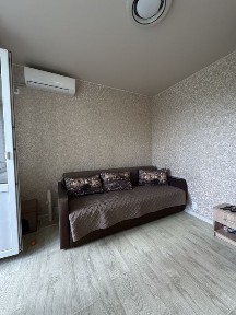Продам 1-к квартиру, Залютино, Холодна Гора