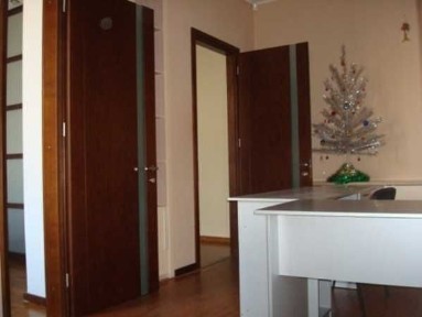 Сдам в аренду свой офис 73м2 ул. Ю.Савченко 26 (низ Кирова)