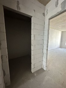 Продам 2 км ЖК Манхетен площа 78.5 м2 поверх 6