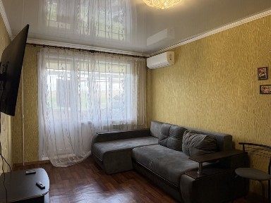 Продаж 2 кімн. квартири на 3 Східному вул. Лісового 33.