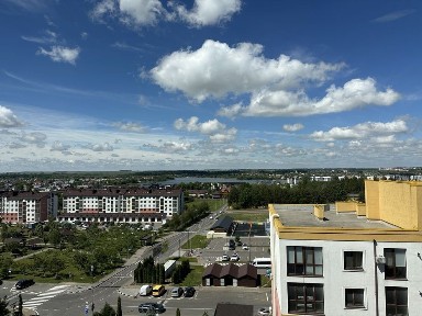 Оренда однокімнатної квартири з виглядом на озеро