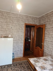 1 кімнатна велика в гарному стані, кондиціонер