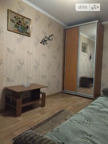 Здам в оренду кімнату на вул. Верховинна 87 довгостроково • ID 34309442