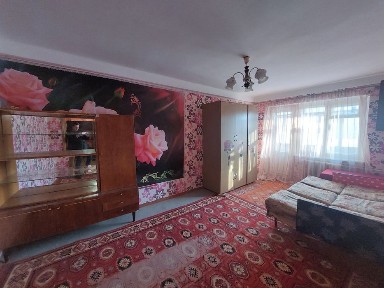 Продаю 1 кімнатну квартиру на Білій Ліски