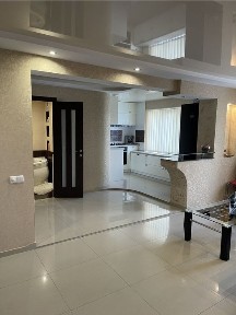 Кварира с ремонтом. Космос 3х комнаты