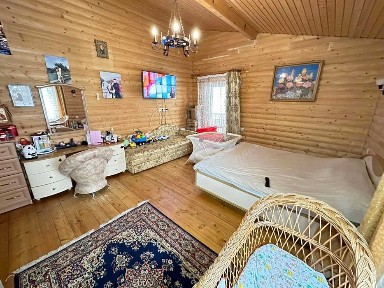 Пропоную 2- квартиру з гаражем в окремостоячому будинку!