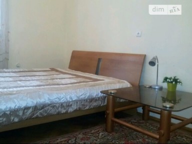 Здам подобово 1к квартиру на вул. Листопадового Чину • ID 33255164