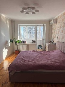Продаж 2-кімнатної квартири 55 м², Гагаріна просп., 118