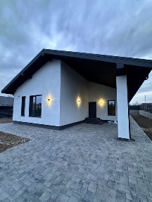 Продамо будинок неподалік міста