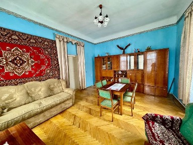 Продаж 2к квартири 63,4 кв. м Чортків