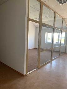 Оренда офісу 46м2 від власника, 6 поверх, БЦ Веста, В.Хвойки, М. Почайна