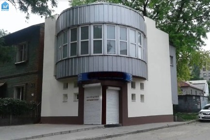 Продам магазин вул. В'ячеслава Чорновола