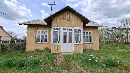 Будинок в Голині. Ділянка 18 сот