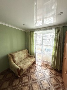 Продам 1 кімнатну квартиру в центрі міста (р-н магазину 777, ЛІТ)