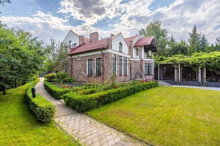 Оренда / Будинок / Конча Заспа
