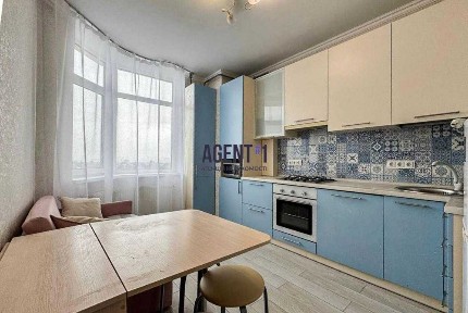 Оренда ЖК Львівський, 1 кімн., 35 кв. м. Петропавлівская Борщагівка