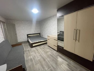 Свободна с (19-23) далее с 27 ‼️Сдам квартиру посуточно изюм ‼️