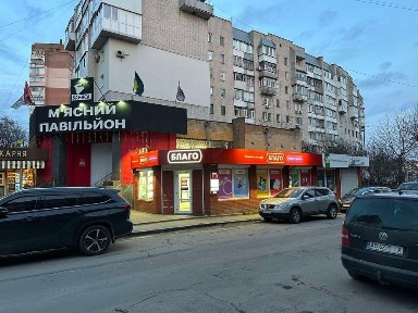 Вінниця, вулиця Євгенія Пікуса 1