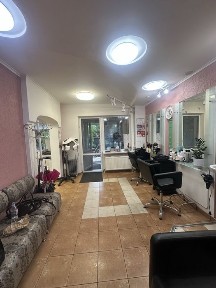 Продам комерційне приміщення на Леваневського