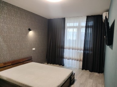 Сдам 2 комнатную квартиру в ЖК Романовский/Слободка