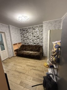 Продаж будиночка з гаражем і з капітальним ремонтом