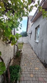 Продаю часть дома 13 военная