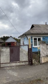 Продається будинок поруч з сосновим лісом та річкою Південний Буг