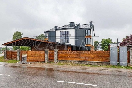 Продаж! Унікальний будинок, проєкт QUADRO в котеджному містечку «Коник» Голосіївський район, вул. Золоті джерела