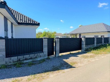 Продам будинок 138 м2 під чистову гараж літня кухня альтанка