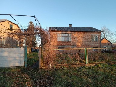 Продаж 2 х поверхового цегляного будинку с Сушно, Радехівський рн