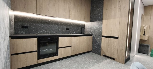 Продаж 2-кім квартири з ремонтом Грушевського 110