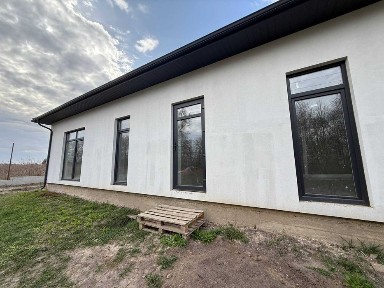 Продаж будинку вул Млинівська 136 м² 12 соток