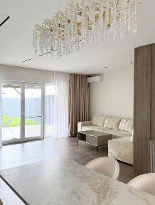 Оренда будинку в Ужгороді; Таунхаус в New Village; 140 м2
