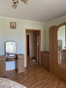 Оренда 3 кім квартири з індивідуальним опаленням