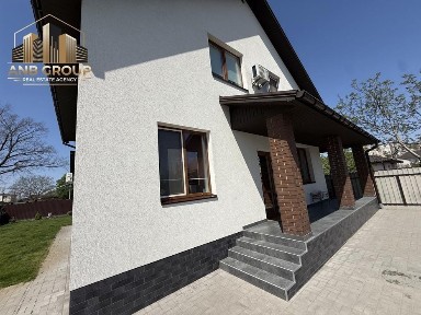 ЦЕНТР! Продажа дома с дизайнерским ремонтом 140м2, ул. Шкиля 30, Борисполь