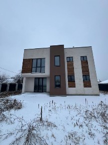 Продаж сучасного будинку в с. Козин, Лісники, Плюти