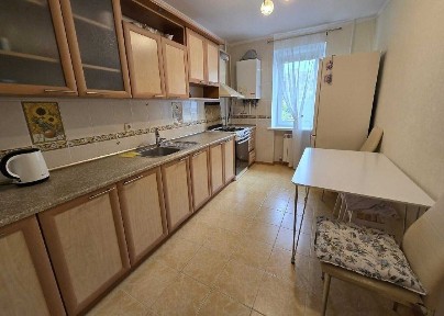 Довготривала оренда 3к квартири на Слов'янці