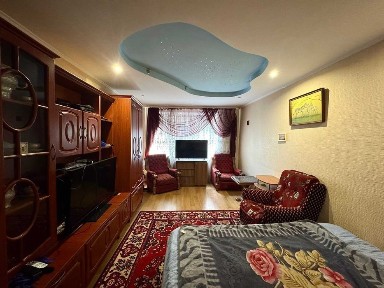 Продаж 2 кімнатної квартири Чайка 48.6 м²