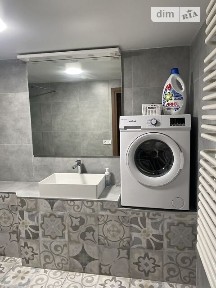 Здається комерційне приміщення на вул. Рудницького Академіка, площа 20 кв. м • ID 34356071