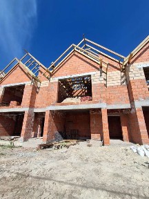Терміна продаж Таунхаусів в ОпришівцяхIZH