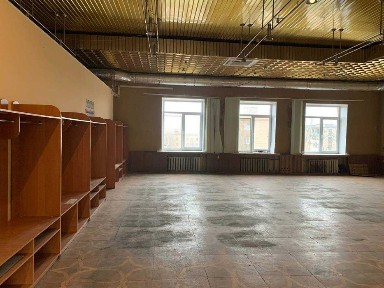 Пропонуємо в оренду складські приміщення, площа Визволення!