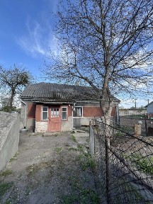 Продається цегляний будинок в селі Жвирка, Шептицький район