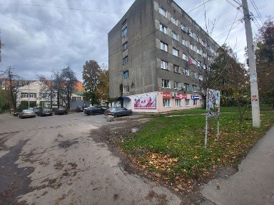Здам магазин на Антонова