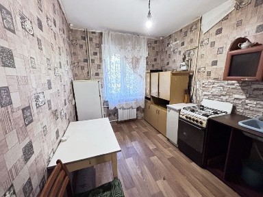 Продаж 3-х кімн. квартири на Ластівці