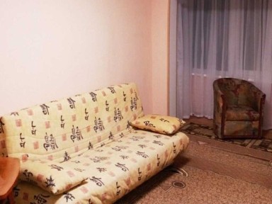 Здам 3-к. Кловський узвіз. Метро Кловська, Арсенальна- 10 хвилин пішки