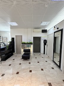 Продаж бізнему салон краси, вул. В.Бердичівська!