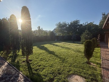 Продам Будинок в Довжику з банькою біля лісу можно під єОсеоя