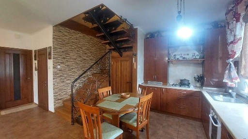 Продается 3-комнатная квартира с видом на лиман пгт. Таирова